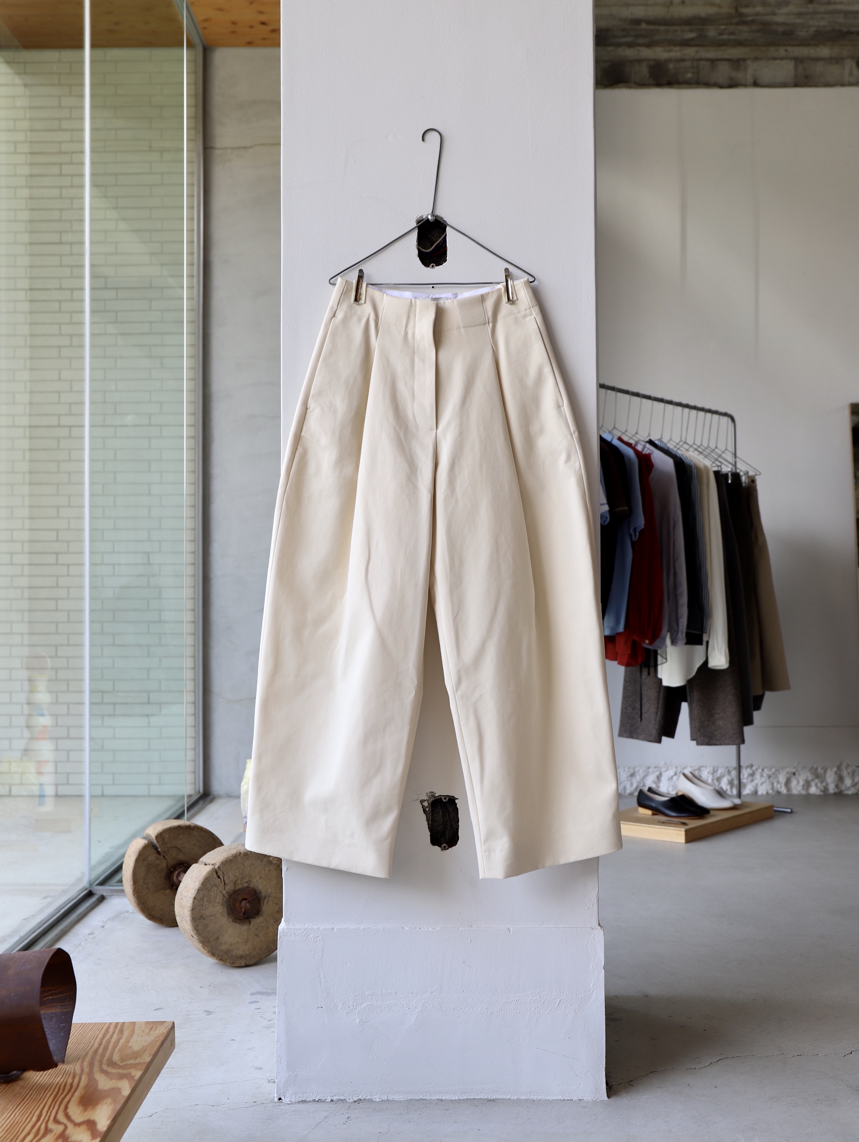 654E6ABE-0A89-4B36-8641-B26C2D6B1FE2